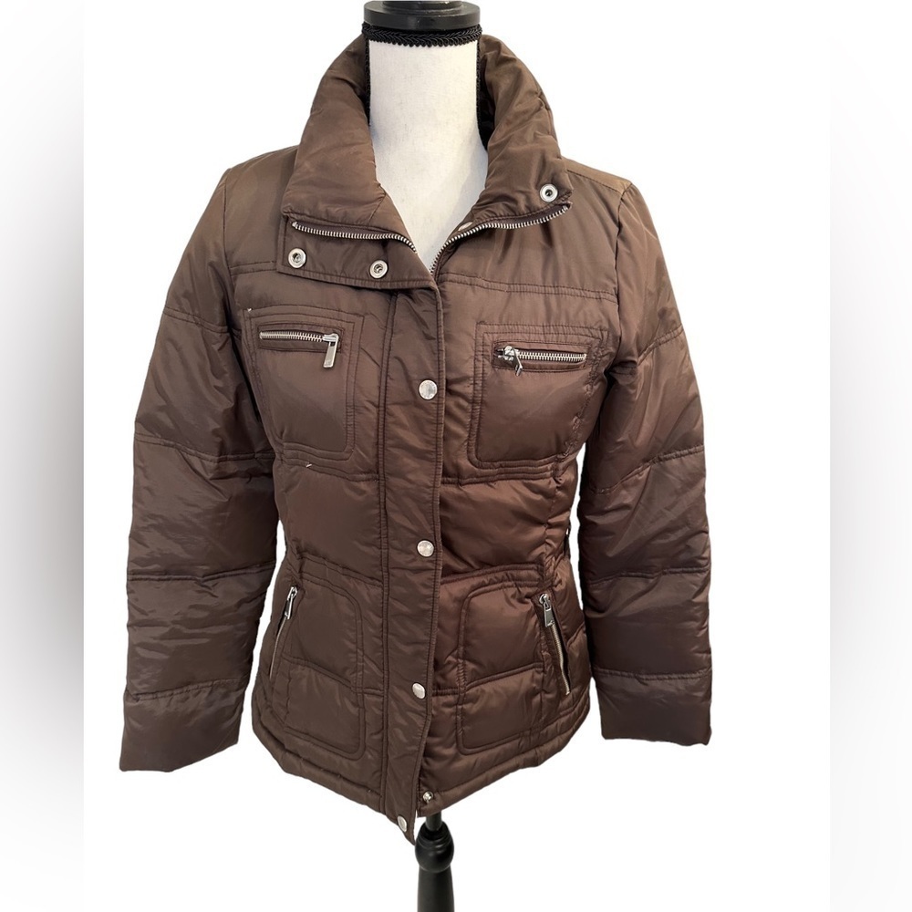 Michael Kor’s puffer coat. Brown with 4 zip pockets button& zip close